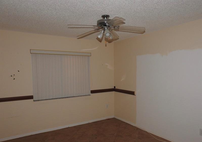 Image 7 of 15 For 7641 Granville Dr  209