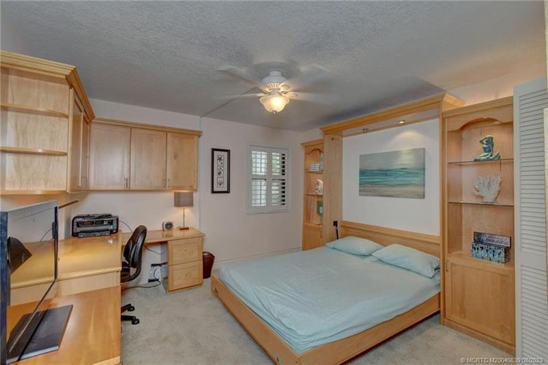 Image 24 of 28 For 10980 Ocean Dr  114