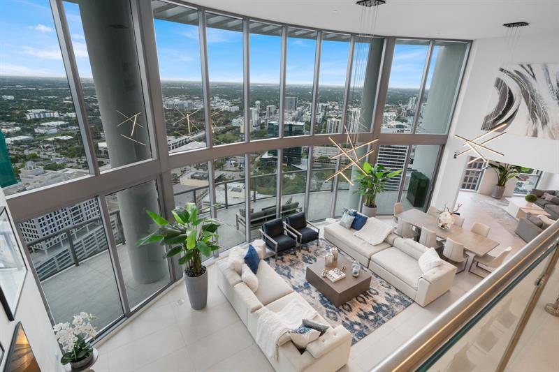 Image 18 of 55 For 100 Las Olas Blvd  4603