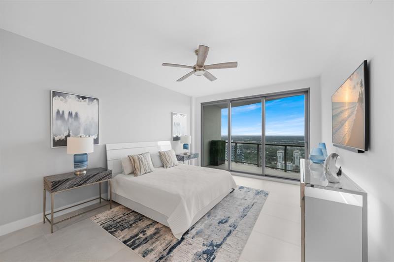 Image 34 of 55 For 100 Las Olas Blvd  4603
