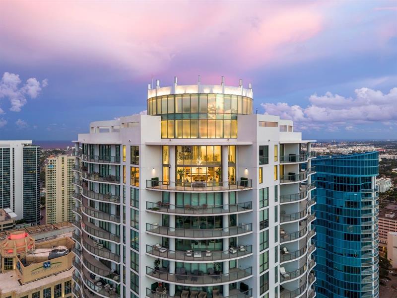 Image 42 of 55 For 100 Las Olas Blvd  4603