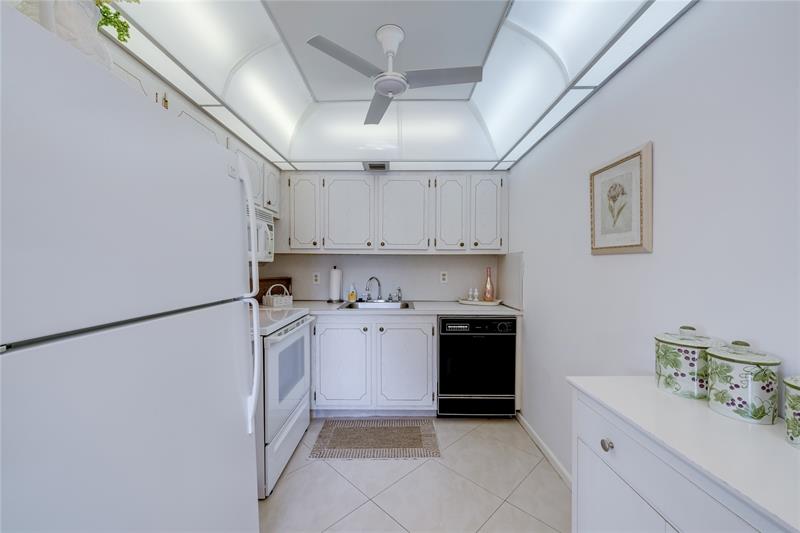 Image 17 of 27 For 2019 Islewood D  2019
