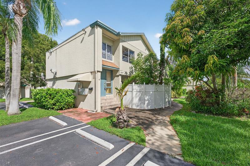 Details for 3007 5th Ter, Pompano Beach, FL 33064