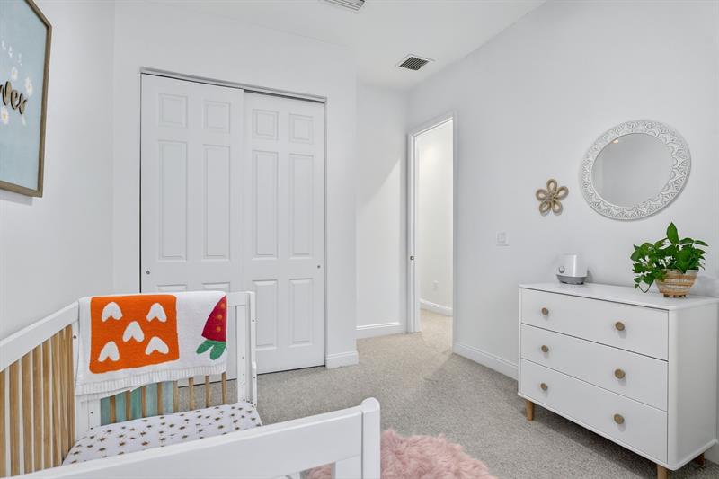 Image 25 of 37 For 6012 116th Dr