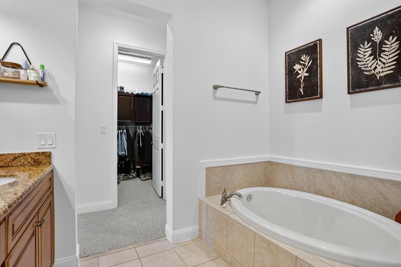 Image 30 of 37 For 6012 116th Dr