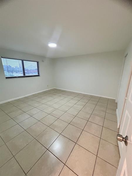 Image 11 of 12 For 6024 26th St  202