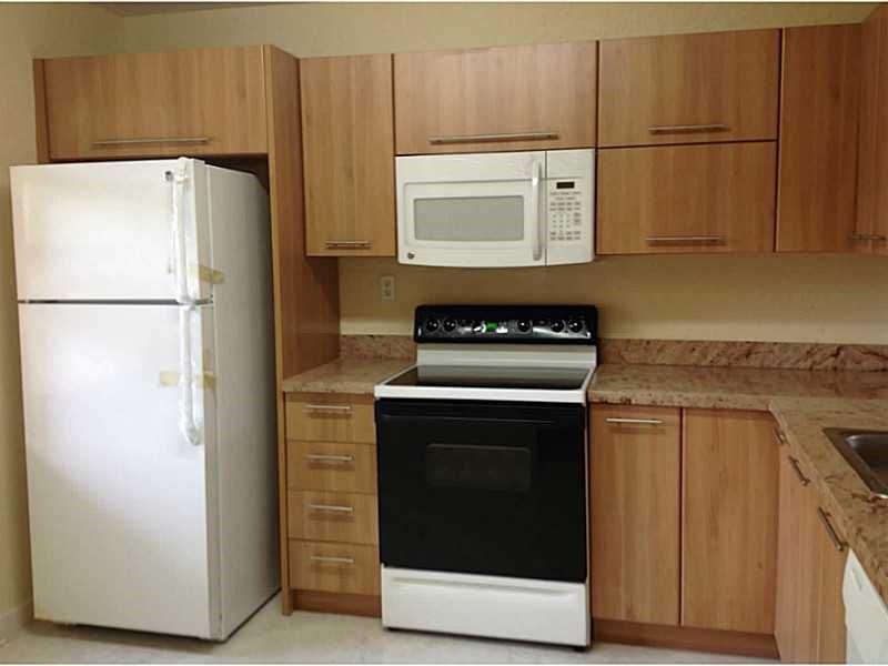 Image 3 of 16 For 10527 8th St  10527