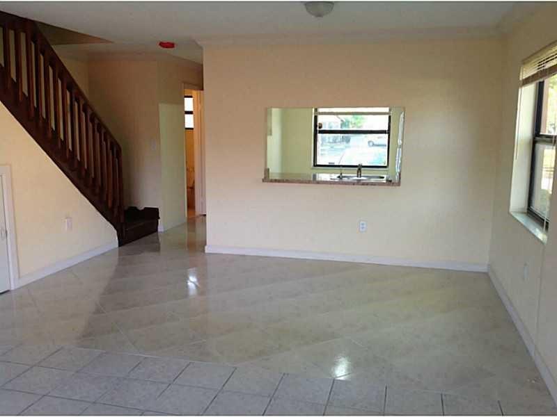Image 5 of 16 For 10527 8th St  10527