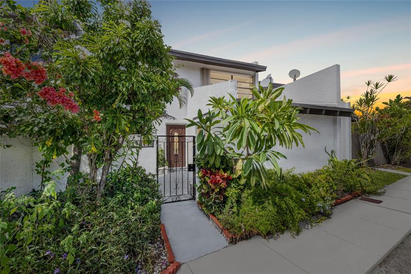 Details for 10921 70th Ter  10921, Miami, FL 33173