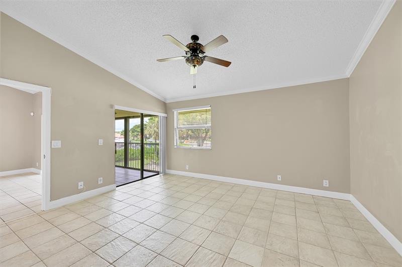 Image 17 of 36 For 1410 Congressional Way  1410