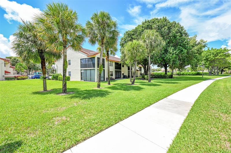Image 26 of 36 For 1410 Congressional Way  1410
