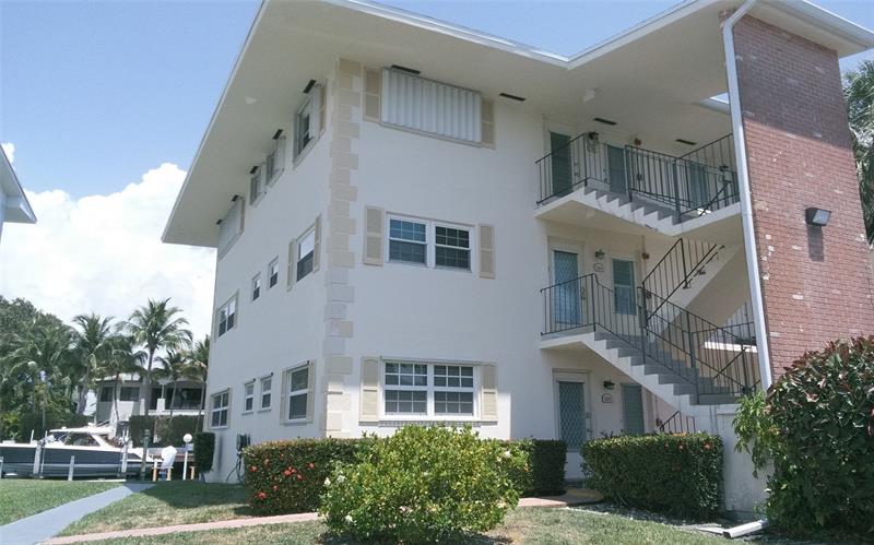 Image 20 of 20 For 460 Paradise Isle Blvd  301