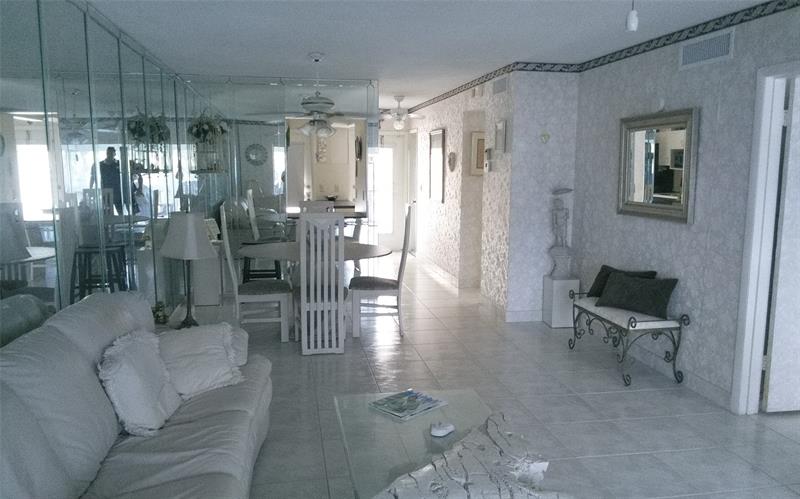 Image 5 of 20 For 460 Paradise Isle Blvd  301