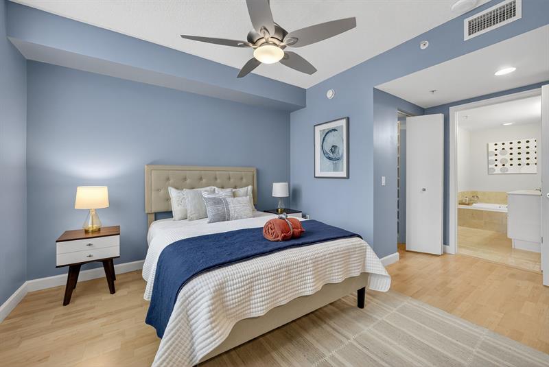 Image 16 of 35 For 350 2nd St  1030