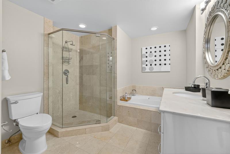Image 20 of 35 For 350 2nd St  1030