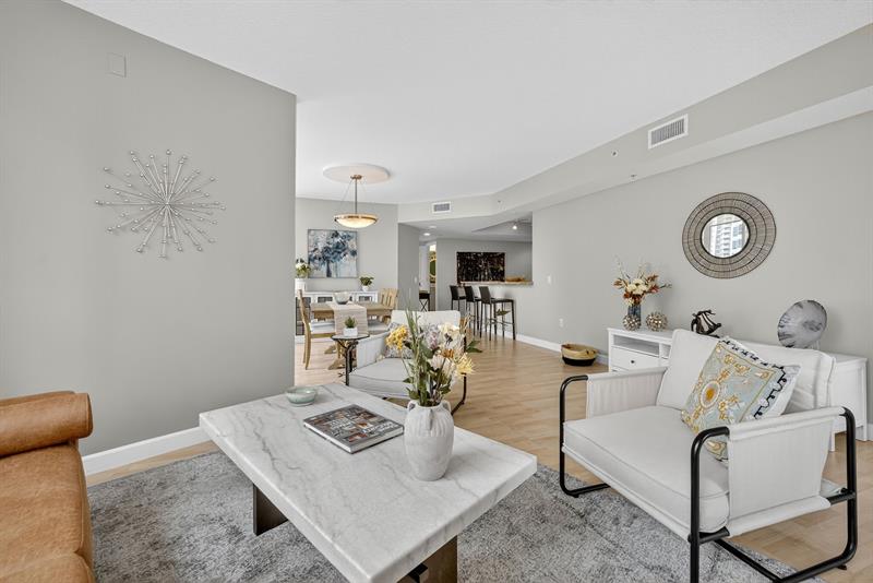 Image 4 of 35 For 350 2nd St  1030