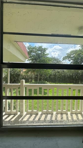 Image 8 of 16 For 4163 67th Ave  211c