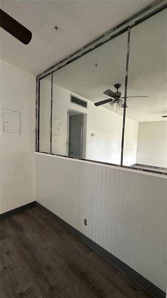 Image 9 of 16 For 4163 67th Ave  211c