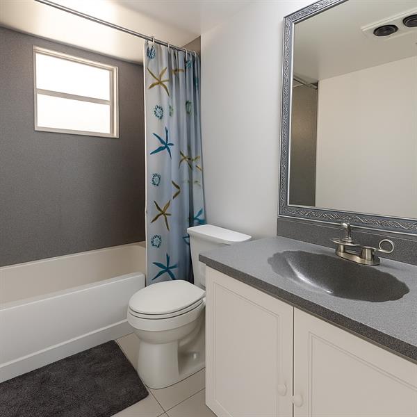 Image 10 of 21 For 6639 41st Pl  6639