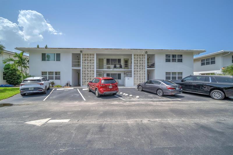 Details for 3213 Colony Club Rd, Pompano Beach, FL 33062