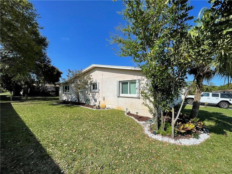Image 36 of 41 For 14609 Sunny Waters Lane