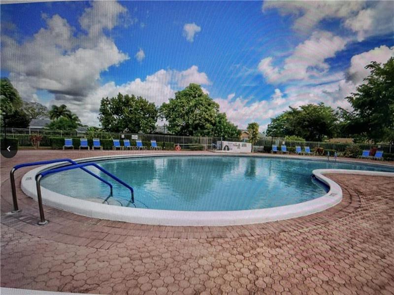 Image 38 of 41 For 14609 Sunny Waters Lane