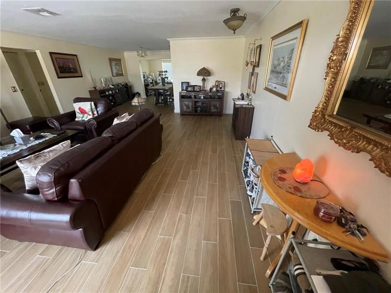 Image 5 of 41 For 14609 Sunny Waters Lane