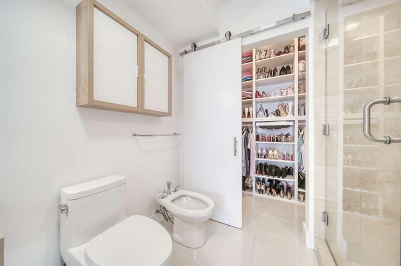 Image 12 of 22 For 6365 Collins Avenue  2406