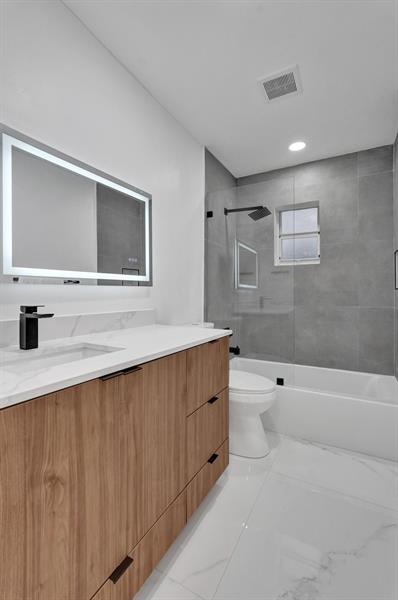 Image 15 of 27 For 4138 48th Ct