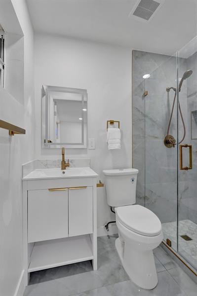Image 21 of 27 For 4138 48th Ct