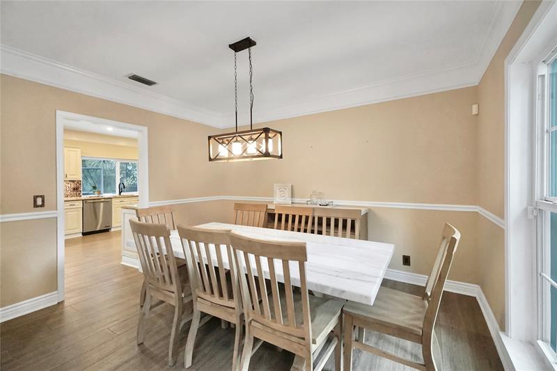 Image 11 of 25 For 7501 Red Bay Place