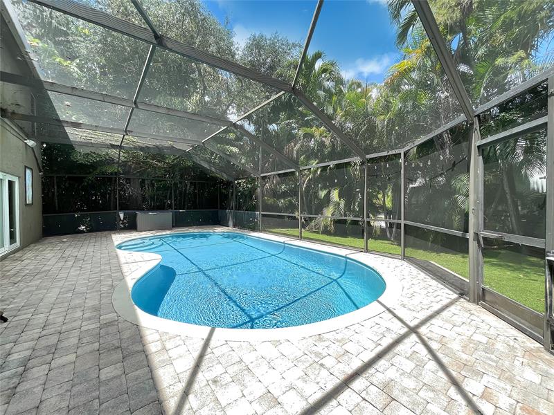Image 4 of 25 For 7501 Red Bay Place