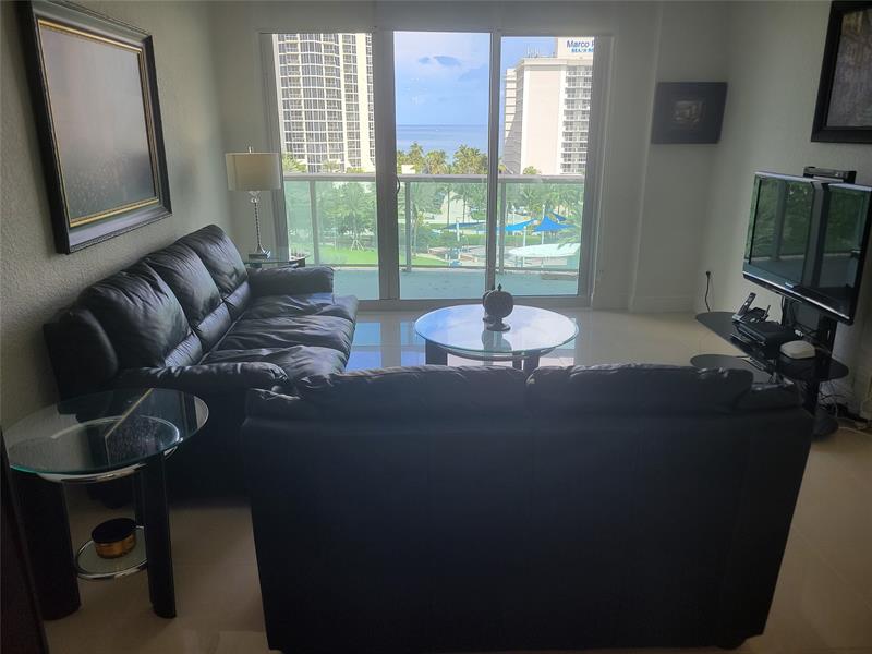 Image 20 of 20 For 19370 Collins Ave  809