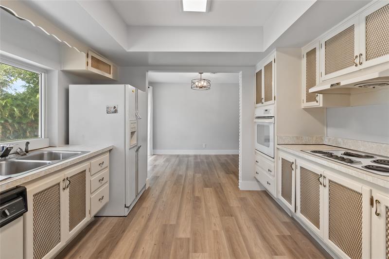 Image 17 of 28 For 5341 1st St  