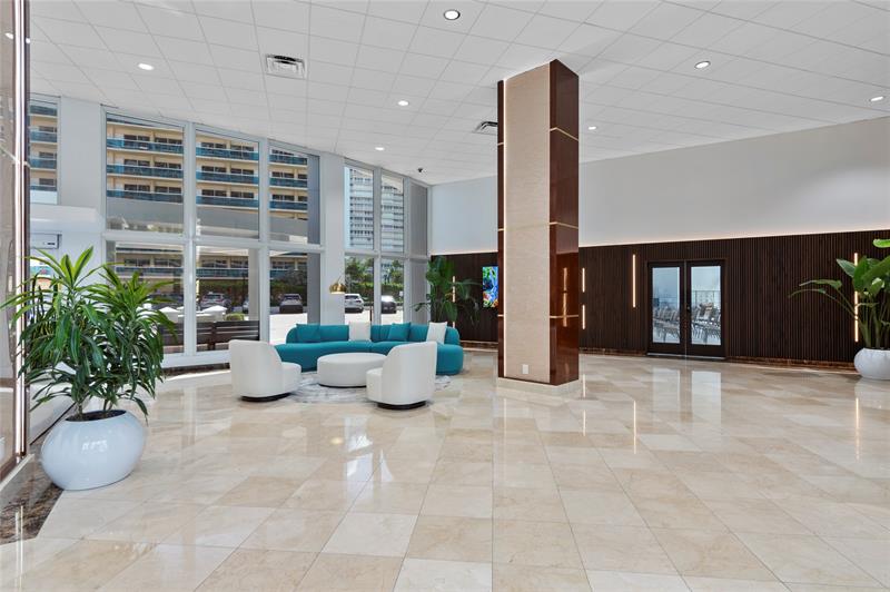 Image 39 of 55 For 4100 Galt Ocean Drive  304
