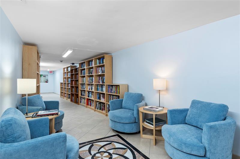 Image 44 of 55 For 4100 Galt Ocean Drive  304