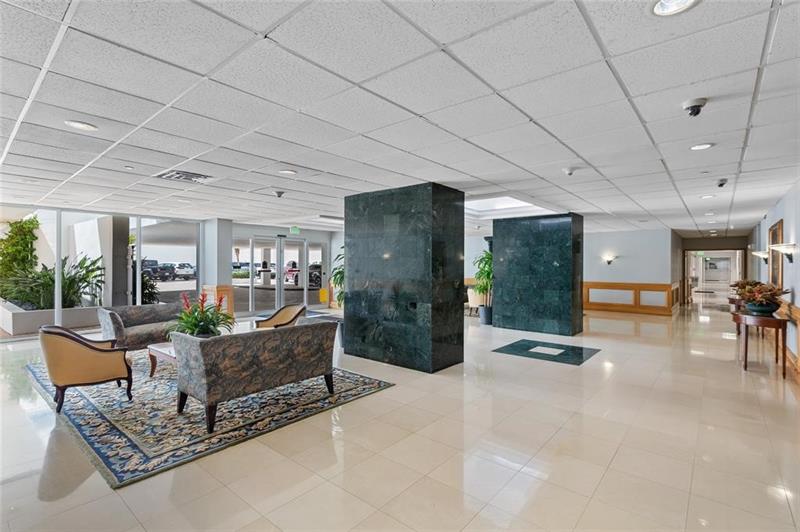 Image 11 of 51 For 4010 Galt Ocean Dr  310