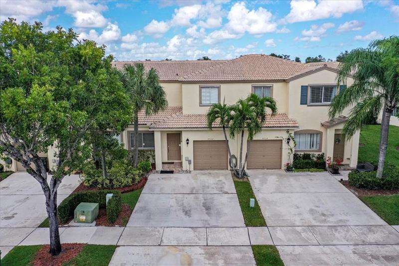 Details for 4722 Lago Vista Dr  4722, Coconut Creek, FL 33073
