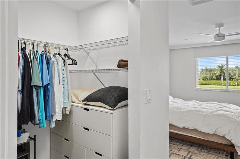 Image 8 of 15 For 4722 Lago Vista Dr  4722