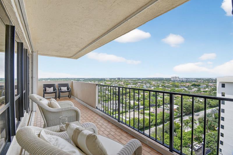 Image 33 of 56 For 5000 Ocean Blvd  1702