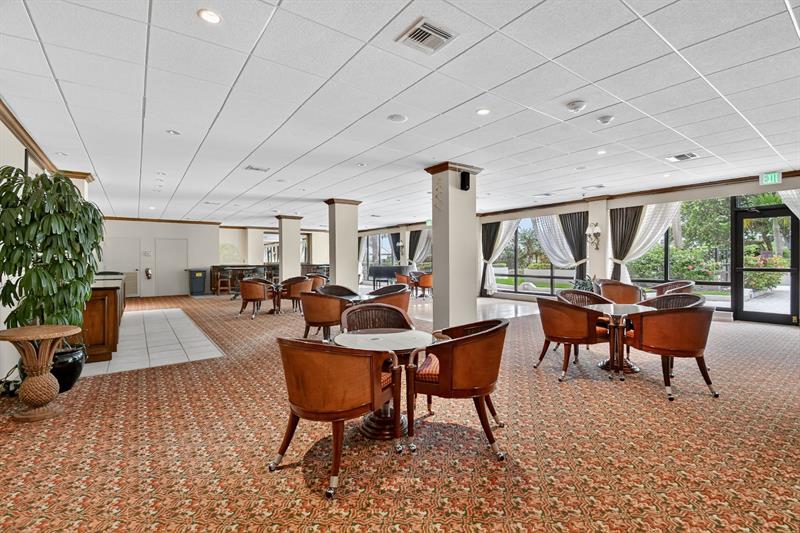 Image 44 of 56 For 5000 Ocean Blvd  1702