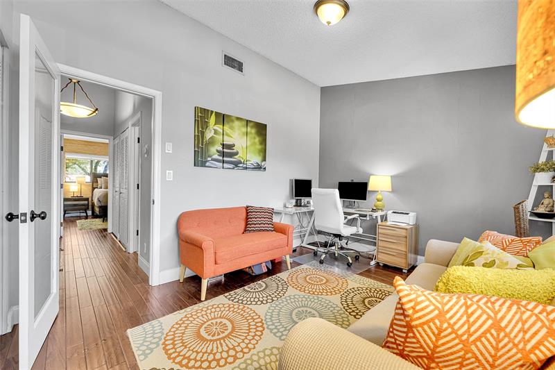 Image 34 of 38 For 3084 Oakland Forest Dr  1403