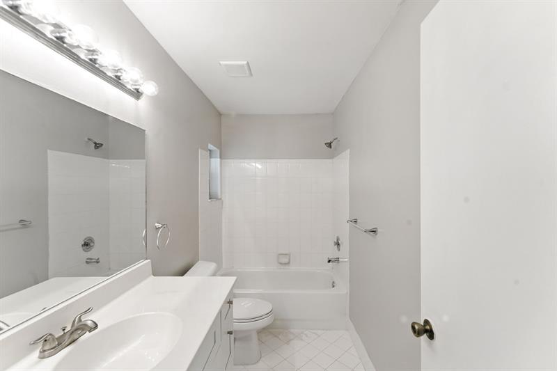Image 21 of 33 For 159 152nd Ln