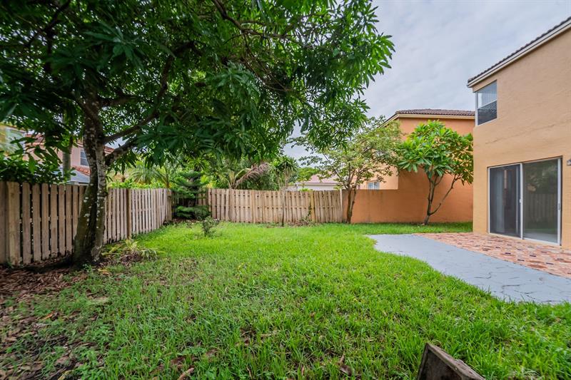 Image 32 of 33 For 159 152nd Ln