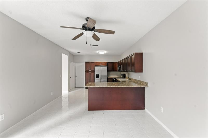 Image 6 of 33 For 159 152nd Ln