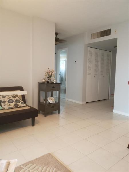 Image 10 of 10 For 1831 38th St  509
