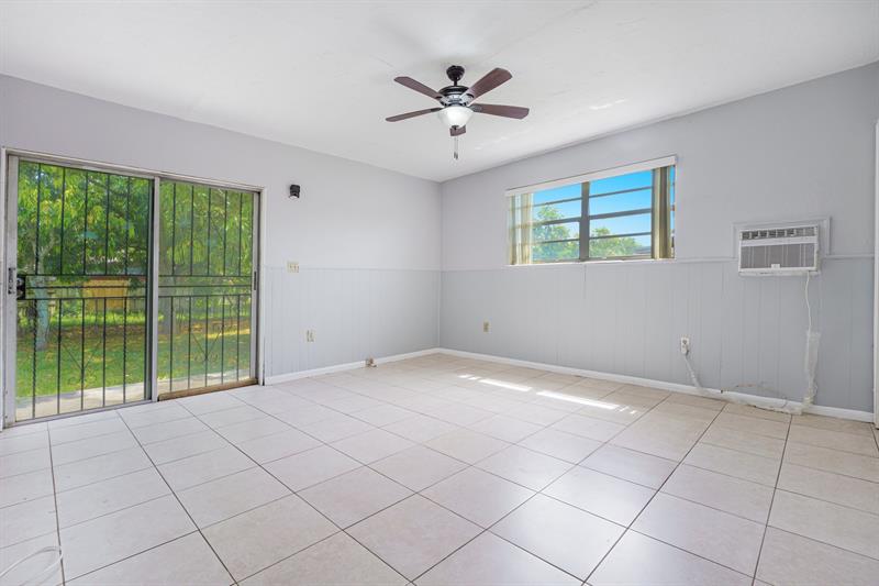 Image 25 of 39 For 430 133rd St