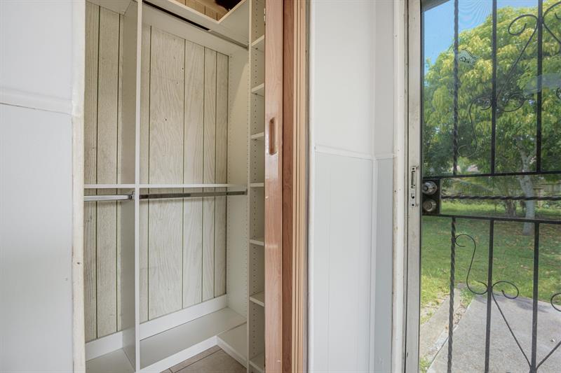 Image 30 of 39 For 430 133rd St