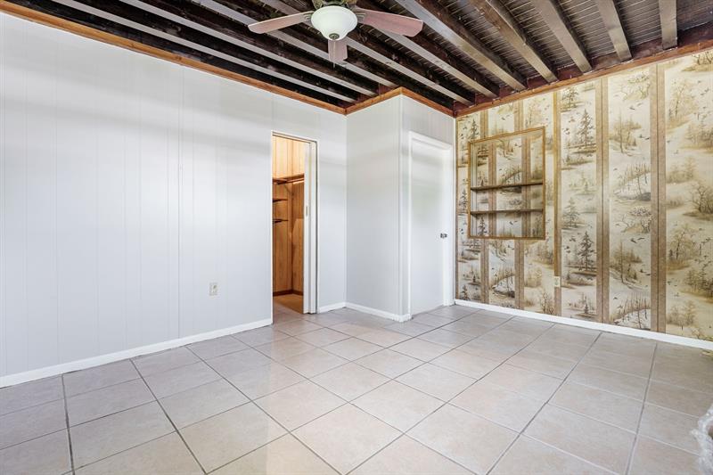 Image 8 of 39 For 430 133rd St