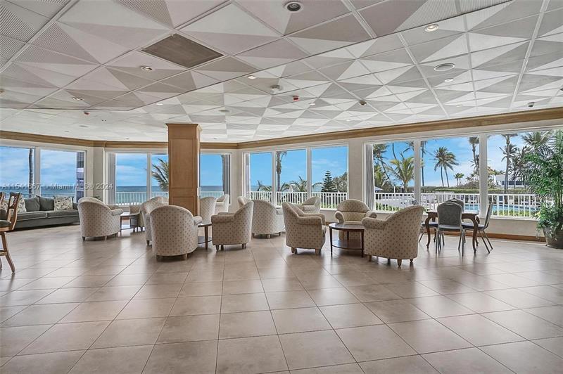 Image 33 of 39 For 1340 Ocean Blvd  1109